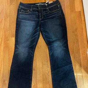 American eagle women’s 16R